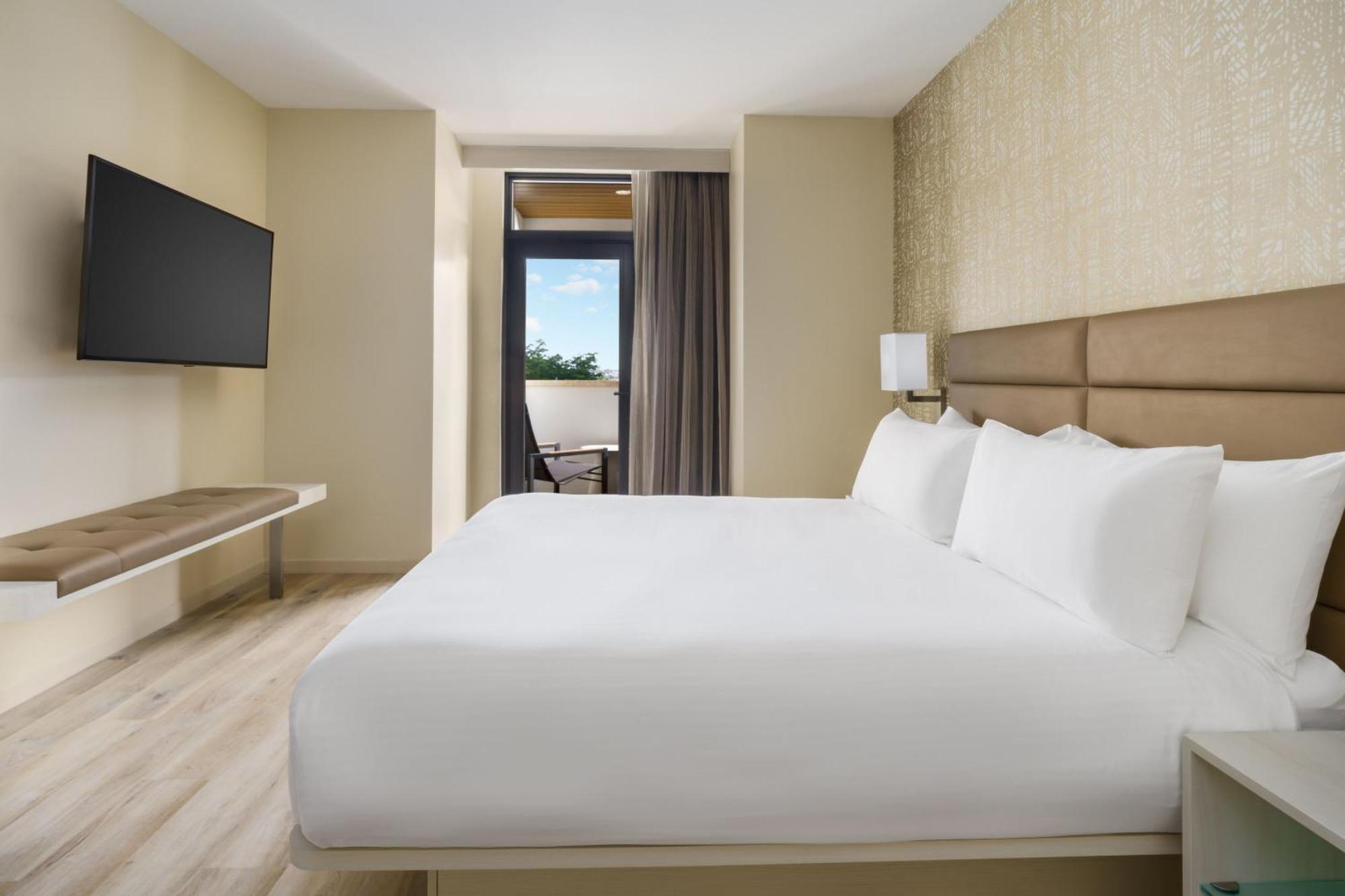 Ac Hotel By Marriott Naples 5Th Avenue المظهر الخارجي الصورة