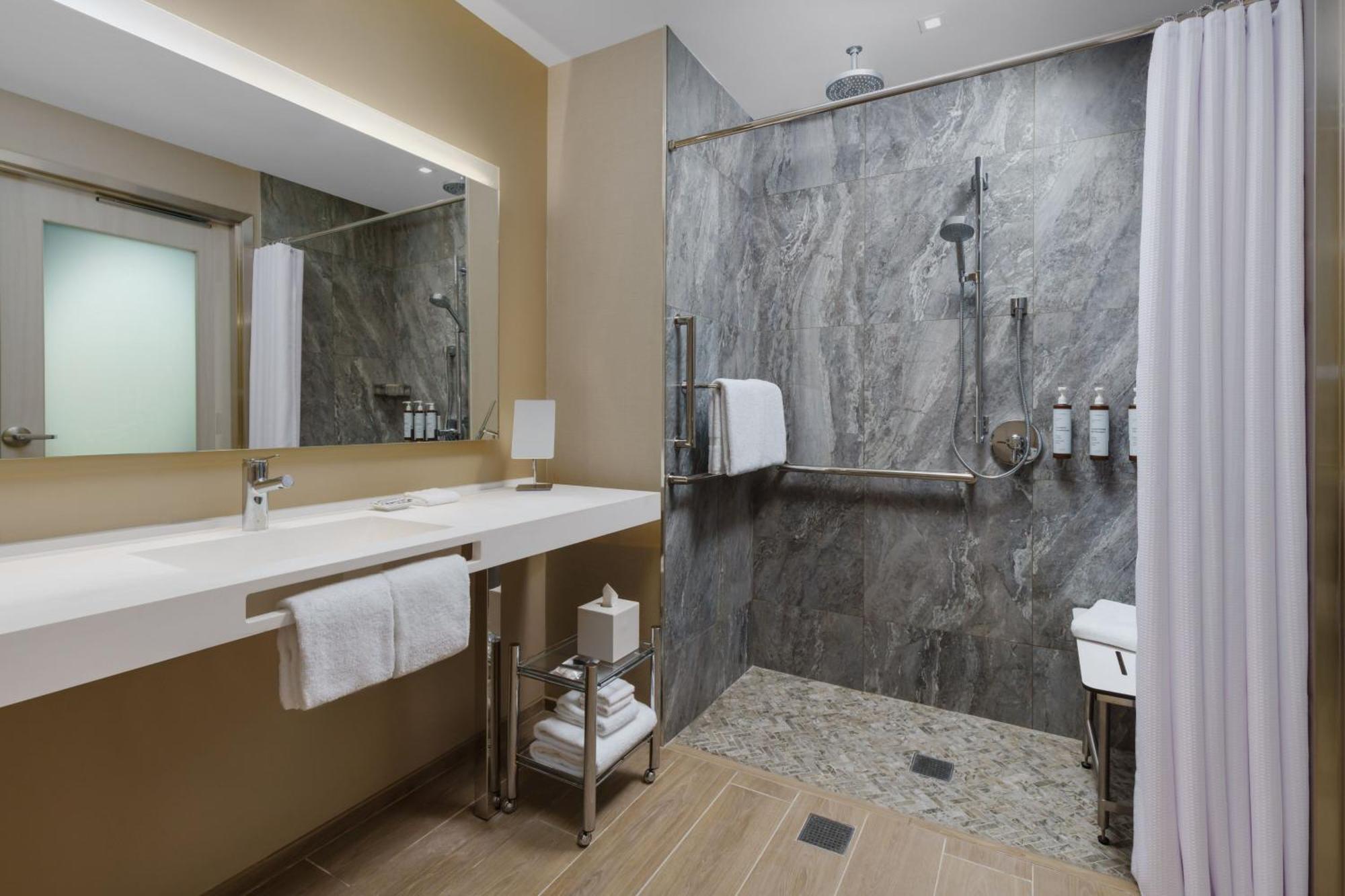 Ac Hotel By Marriott Naples 5Th Avenue المظهر الخارجي الصورة