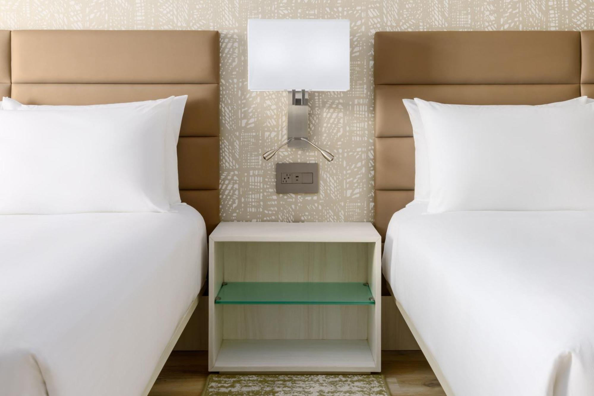 Ac Hotel By Marriott Naples 5Th Avenue المظهر الخارجي الصورة