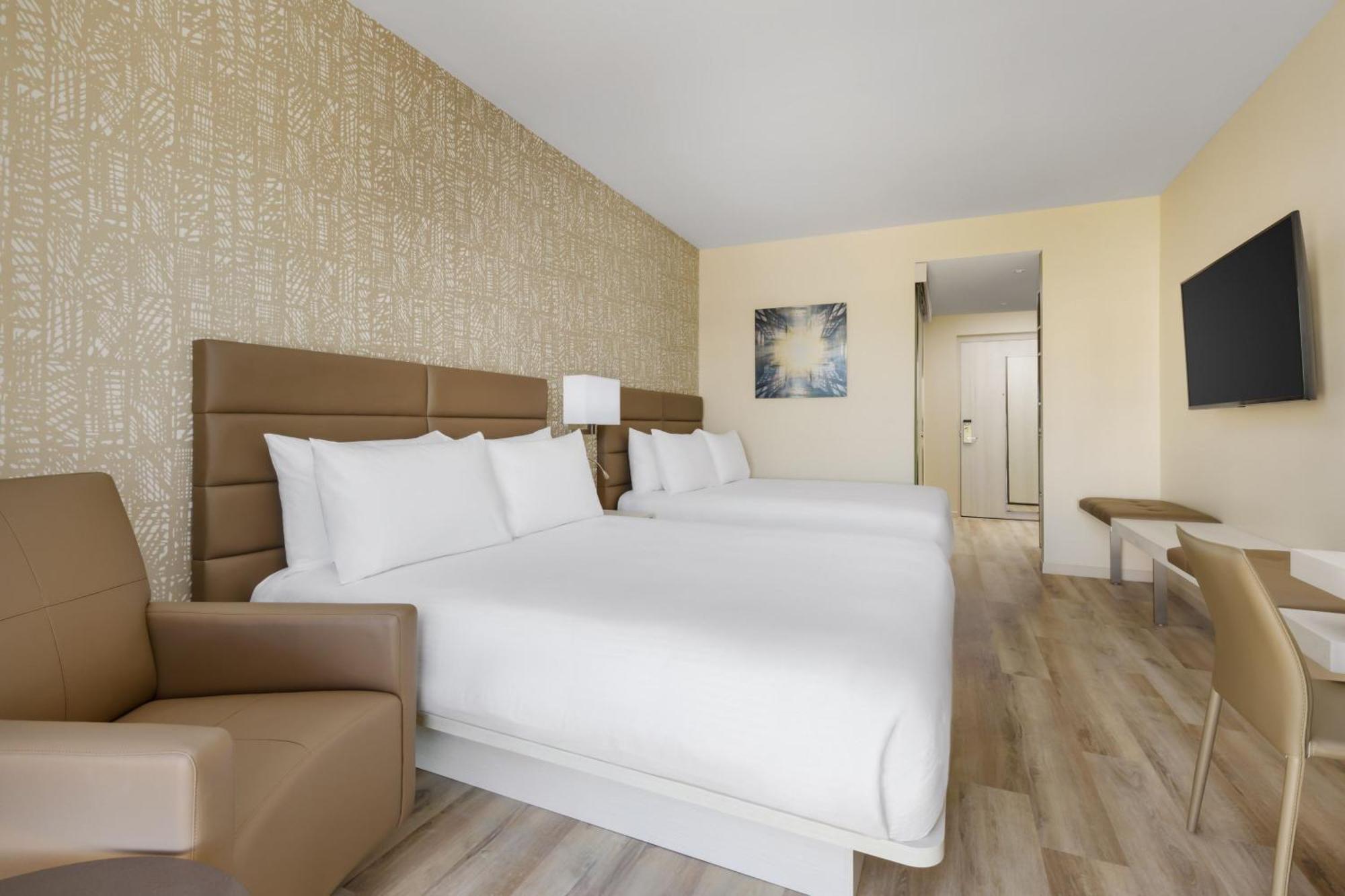 Ac Hotel By Marriott Naples 5Th Avenue المظهر الخارجي الصورة