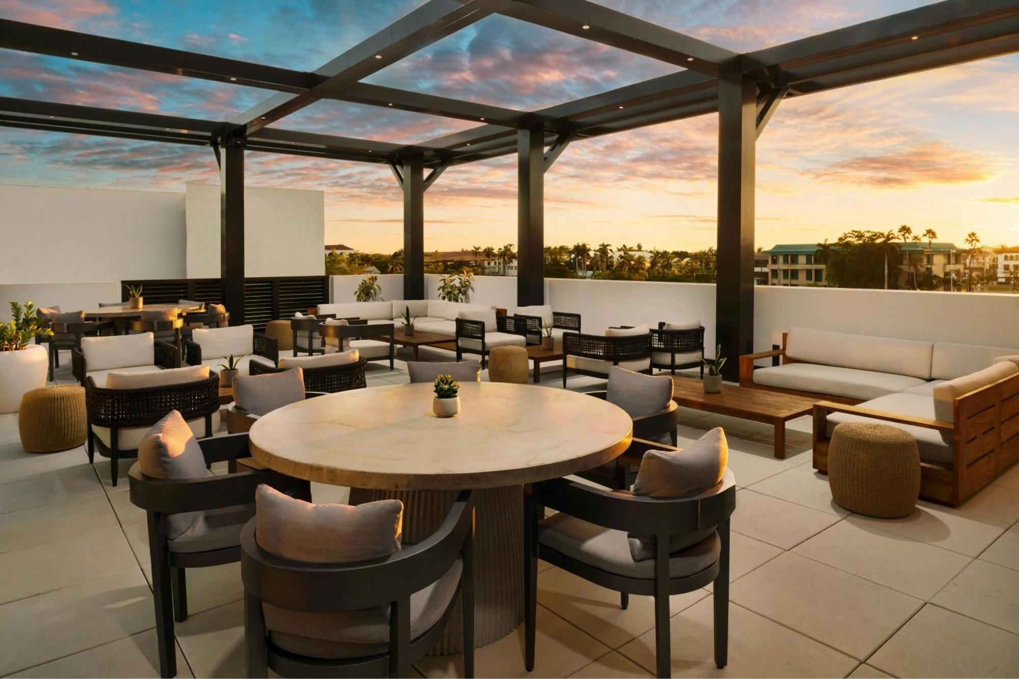 Ac Hotel By Marriott Naples 5Th Avenue المظهر الخارجي الصورة