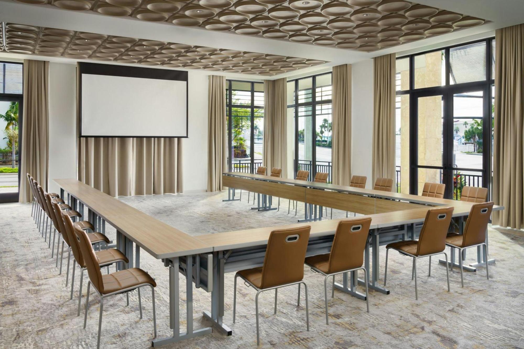 Ac Hotel By Marriott Naples 5Th Avenue المظهر الخارجي الصورة